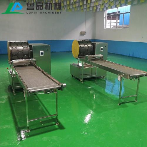 東北筋餅皮設(shè)備  全自動(dòng)?xùn)|北筋餅皮設(shè)備  數(shù)控筋餅皮設(shè)備廠家銷(xiāo)售圖片